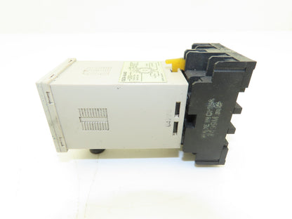 Omron E2CA-AL4D Proximity Sensor Amplifier Socket Base