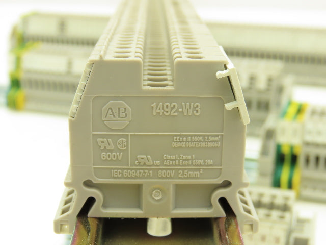 Allen Bradley 1492-W3 1492-WG4 Terminal DIN Rail 22-12AWG 2-Pole Lot of 296