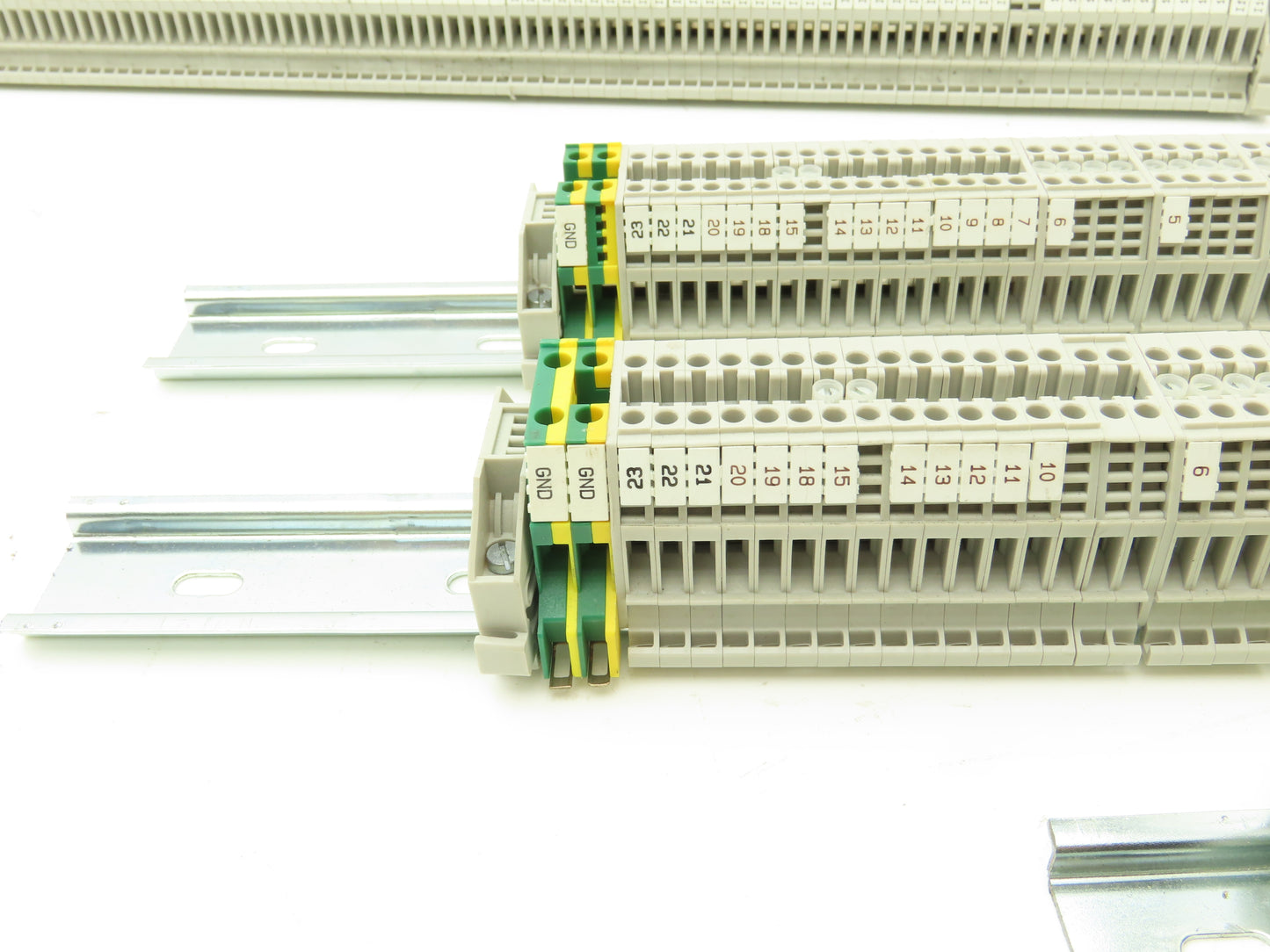 Allen Bradley 1492-W3 1492-WG4 Terminal DIN Rail 22-12AWG 2-Pole Lot of 296