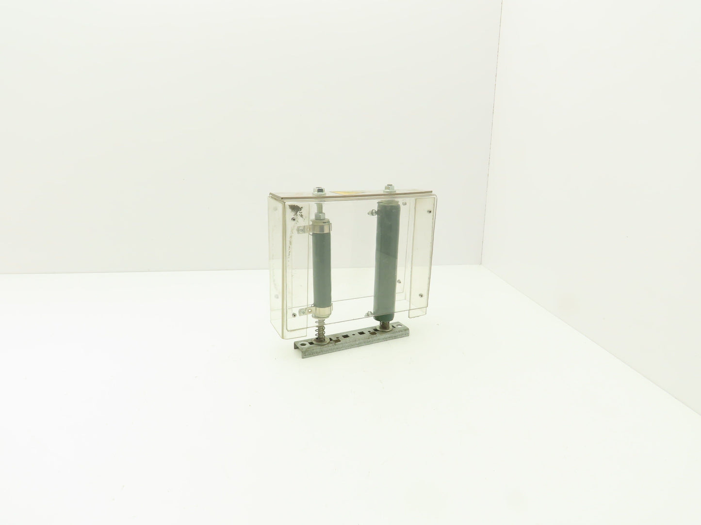 SIR Resistor Set 820O 90W | 150R 150W | DIN Rail | Acrylic Hazard Cage