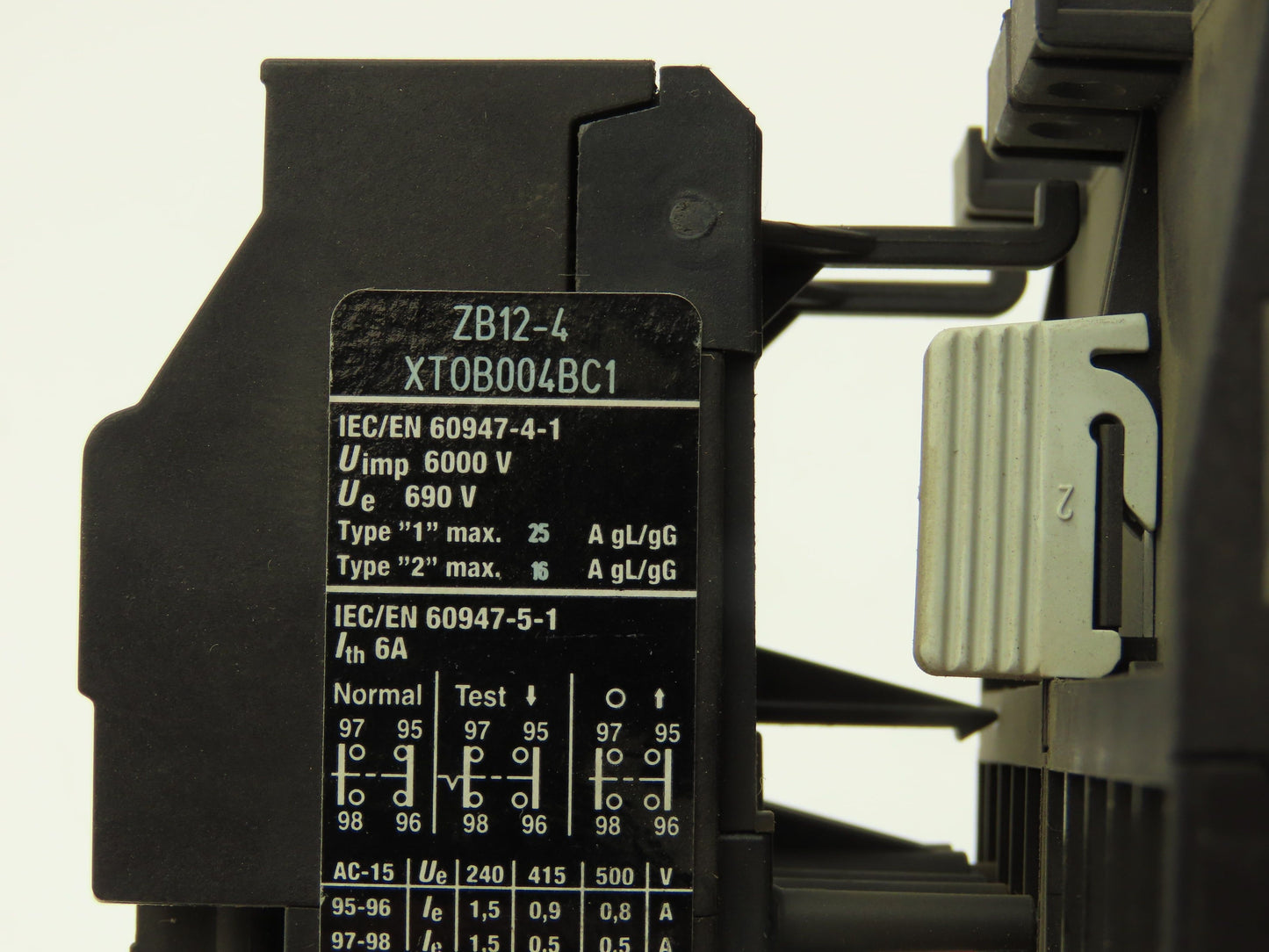 Eaton ZB12-4 Motor Starter Relay Contactor Accessory Set 10HP 7.5A 600VAC