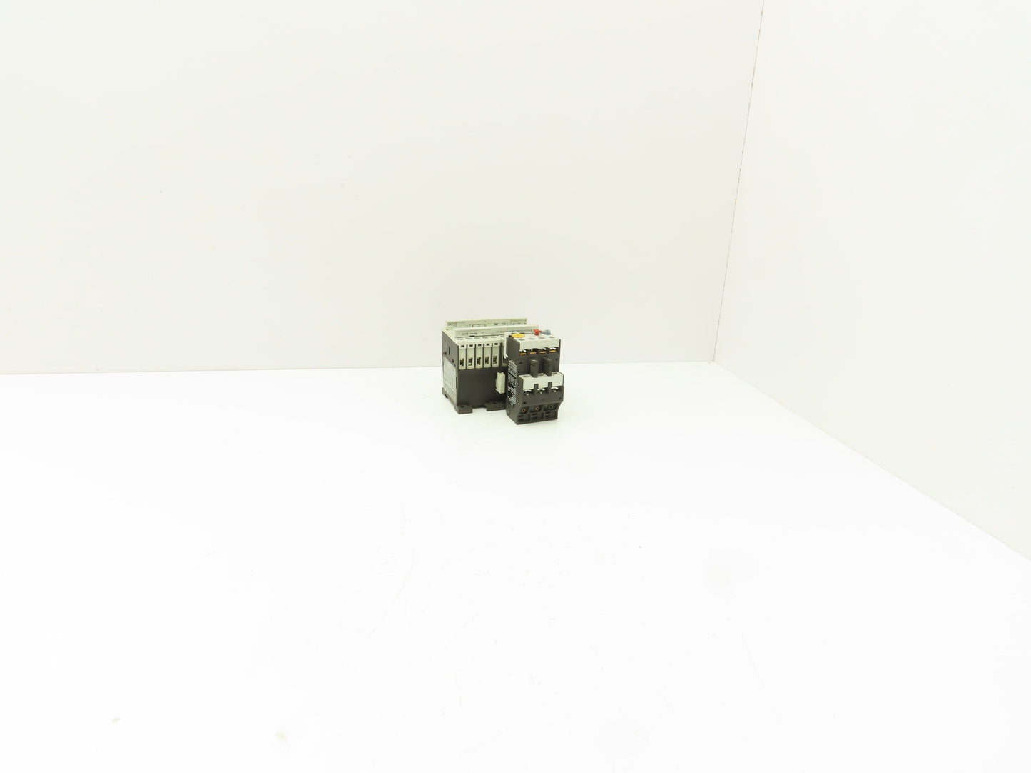 Eaton ZB12-4 Motor Starter Relay Contactor Set 10HP 7.5A 600VAC