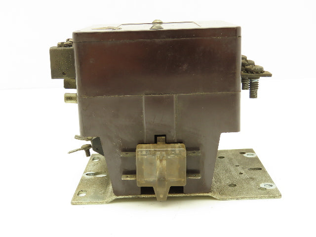 Lincoln Electric ACC730-8029B Contactor 120VAC Coil  3-Pole