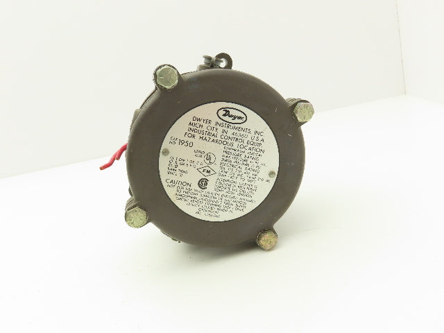 Dwyer 1950-00-2F Explosion-Proof Differential Pressure Switch