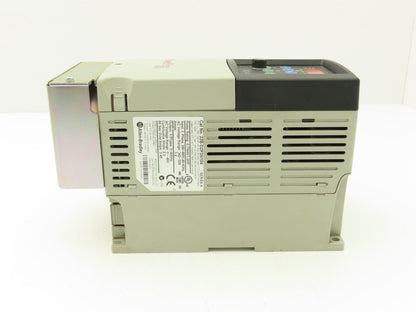 Allen Bradley 22B-D2P3N104 Powerflex 40 VFD AC Drive 0.75kw 1Hp 480V 3Ph