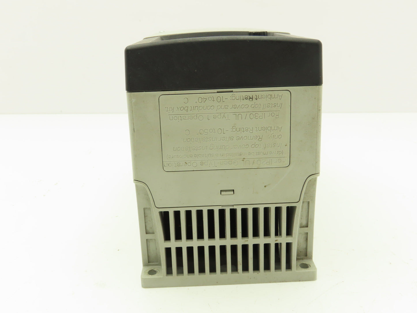 Allen Bradley 22B-D4P0N104 Powerflex 40 VFD AC Drive 1.5kw 2Hp 480V 3Ph