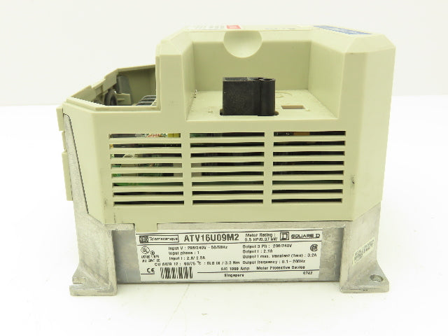 ATV16U09M2 Altivar 16 1PH In 3PH Out 0.5HP 208/240VAC 0.1-200Hz No Front Panel