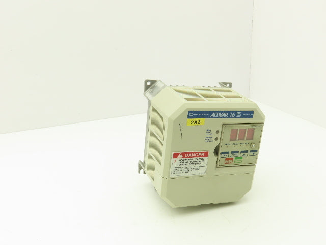 ATV16U18M2 Altivar 16 1PH In 3PH 4A Out 1HP 208/240VAC 0.1-200Hz