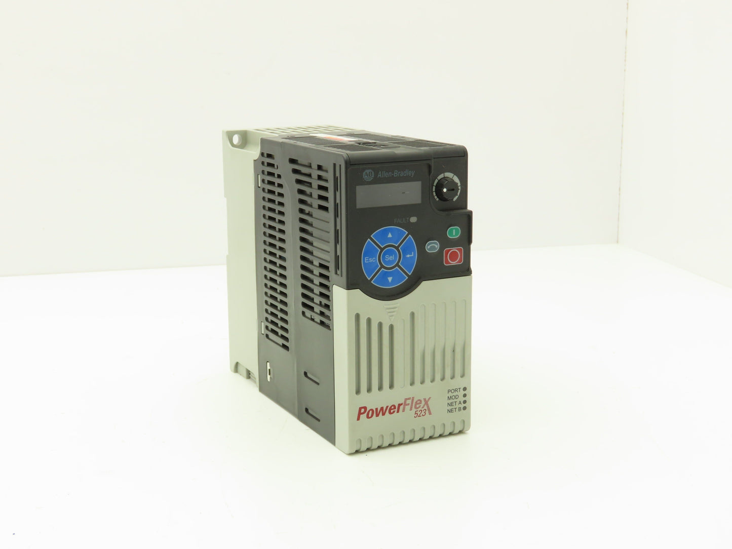 Allen Bradley 25A-D2P3N104 PowerFlex 523 VFD 3PH 480VAC 0-600Hz 2.3A 1HP