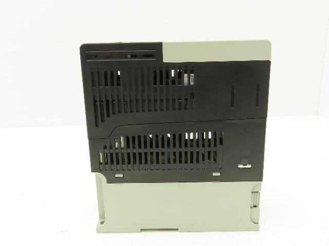 Allen Bradley 25A-D4P0N104 PowerFlex 523 VFD 3PH 480VAC 0-600Hz 4A 2HP