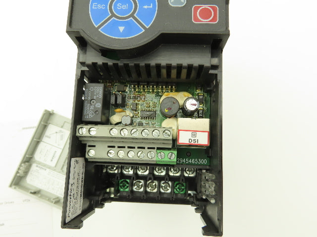 Allen Bradley 25A-D4P0N104 PowerFlex 523 VFD 3PH 480VAC 0-600Hz 4A 2HP