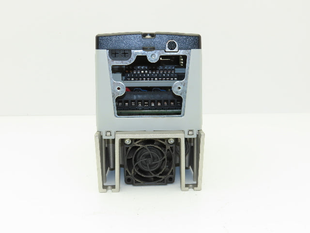 Allen Bradley 20AD2P1A0AYNNNC0 PowerFlex 70 Variable AC Drive VFD 1Hp 480V 3PH