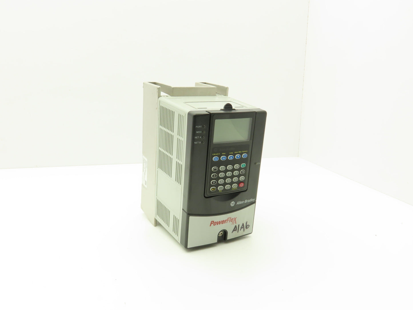 Allen Bradley 20AD2P1A0AYNNNC0 PowerFlex 70 Variable AC Drive VFD 1Hp 480V 3PH