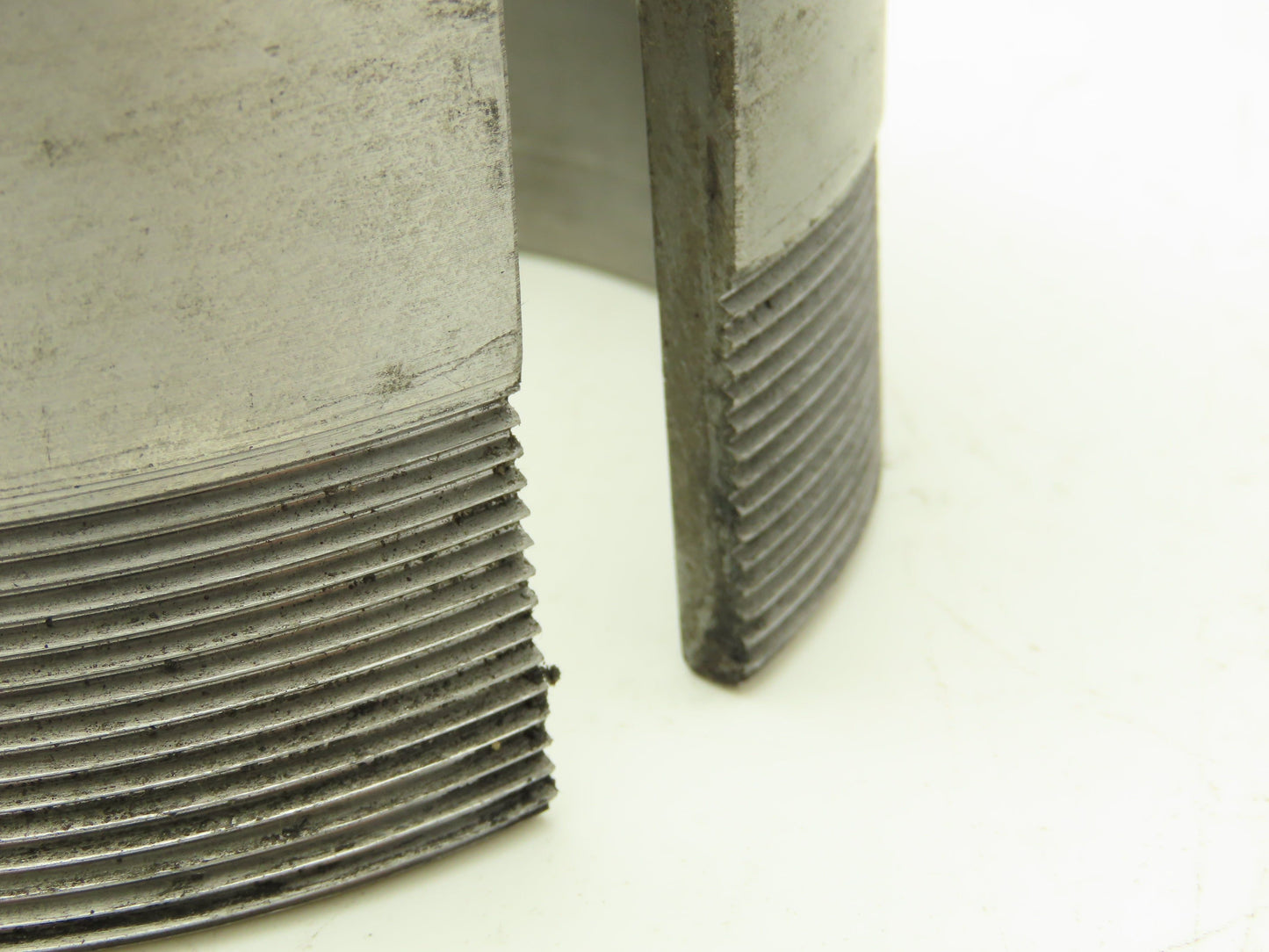 SNW 28x4-15/16 Bearing Adapter Sleeve with Lock Nut AN28 4.9375" Bore