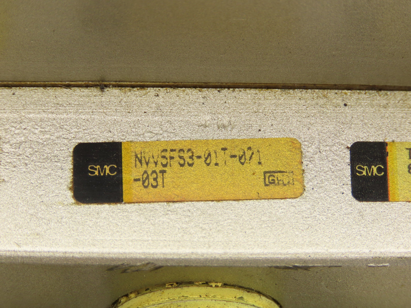 SMC NVV5FS3 Pneumatic 7-Station Manifold 5/2 | 5/3 Solenoid Valves 24VDC