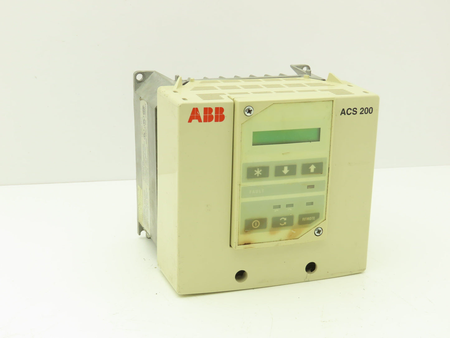 ABB ACS 200 201-1P1-1-00-10 Inverter Drive ACS 22 VFD 1PH Input 3/4Hp 3.0A