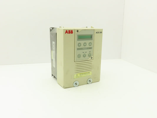 ABB ACS300 ACS311-1P6-3 Inverter Drive 480VAC 3PH 2.5A 0-500Hz