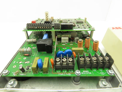 ABB ACS201-1P6-3-00-10 ACS 200 AC VFD Drive 1HP 480V 3PH Broken Cover