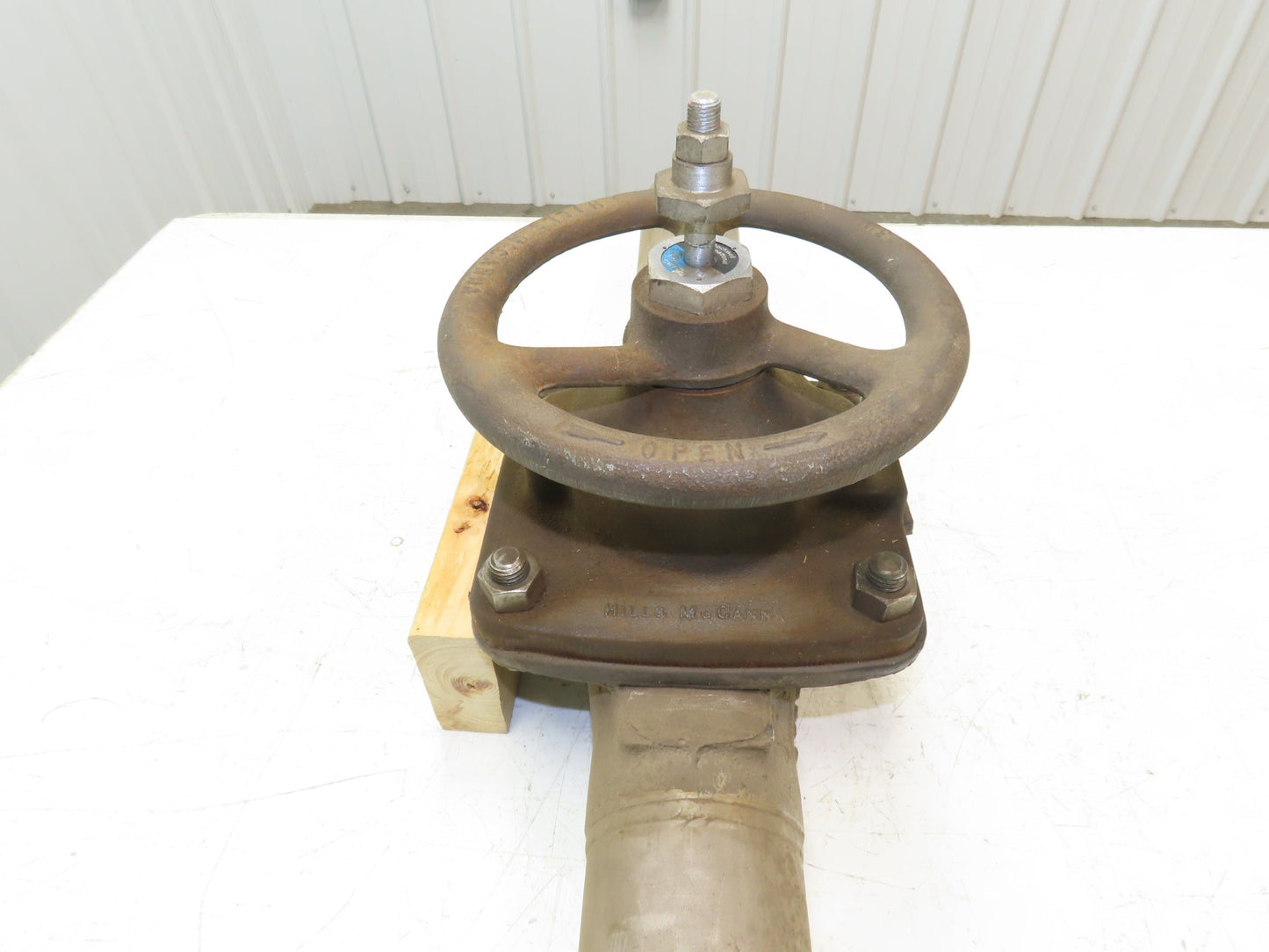 Hills-McCanna 3" Manual Diaphragm Pinch Valve Stainless Pipe Butt Weld 35"L