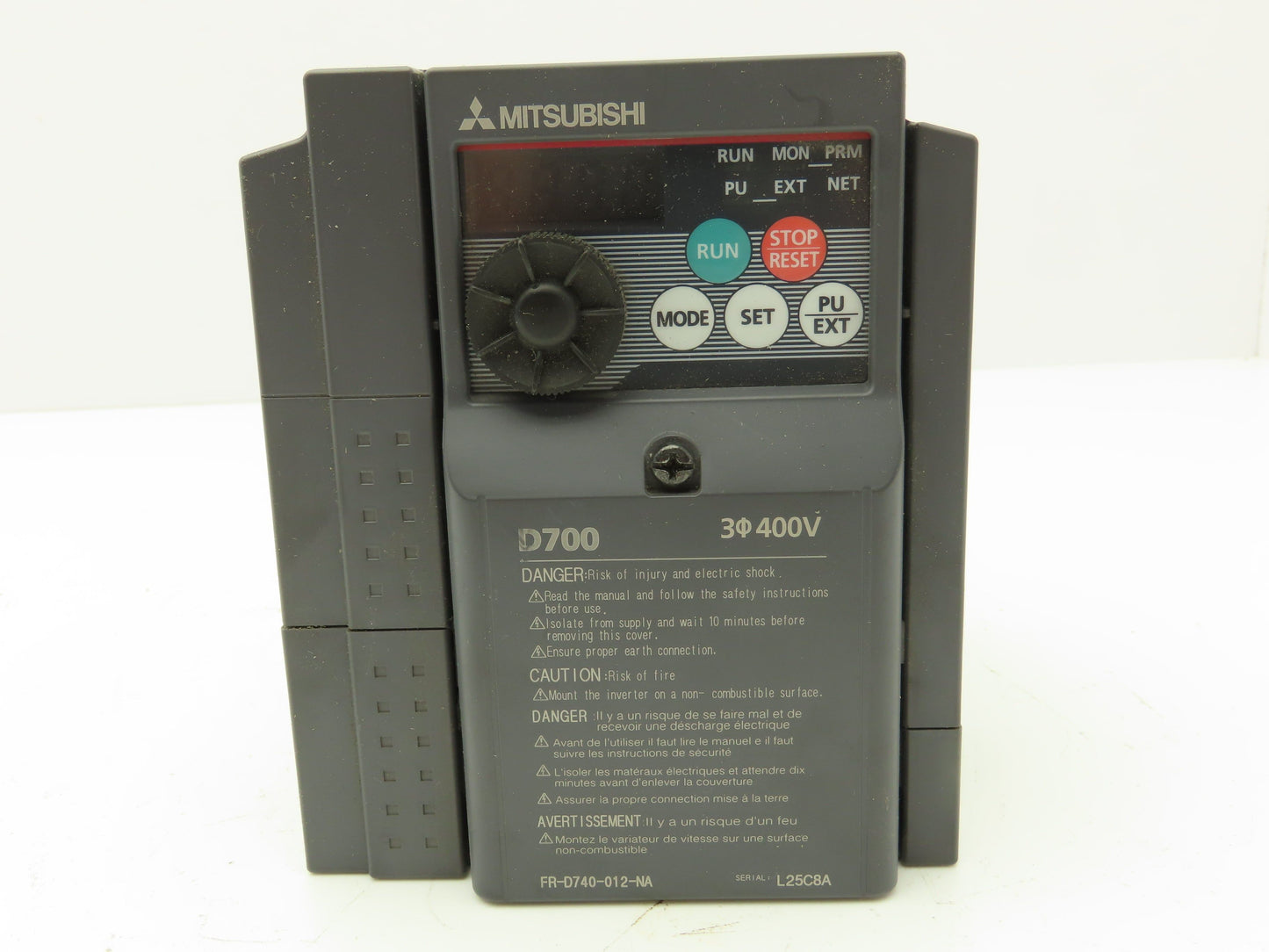 Mitsubishi Electric FR-D740-012-NA AC Drive Inverter VFD 3PH .2-400Hz 480V 1.2A