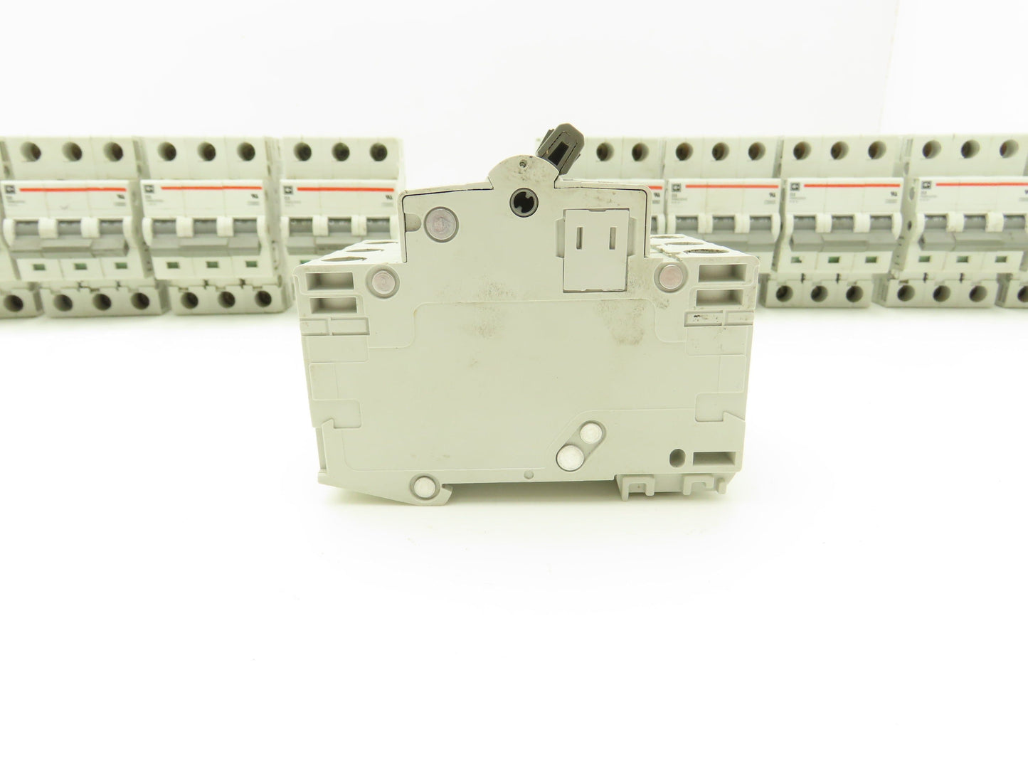Cutler Hammer WMS3D03 3-Pole 3A Circuit Breaker Lot of 11