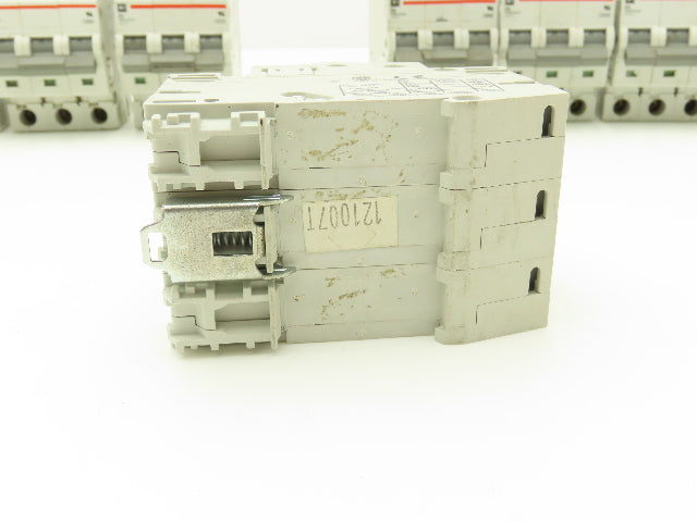 Cutler Hammer WMS3D03 3-Pole 3A Circuit Breaker Lot of 11