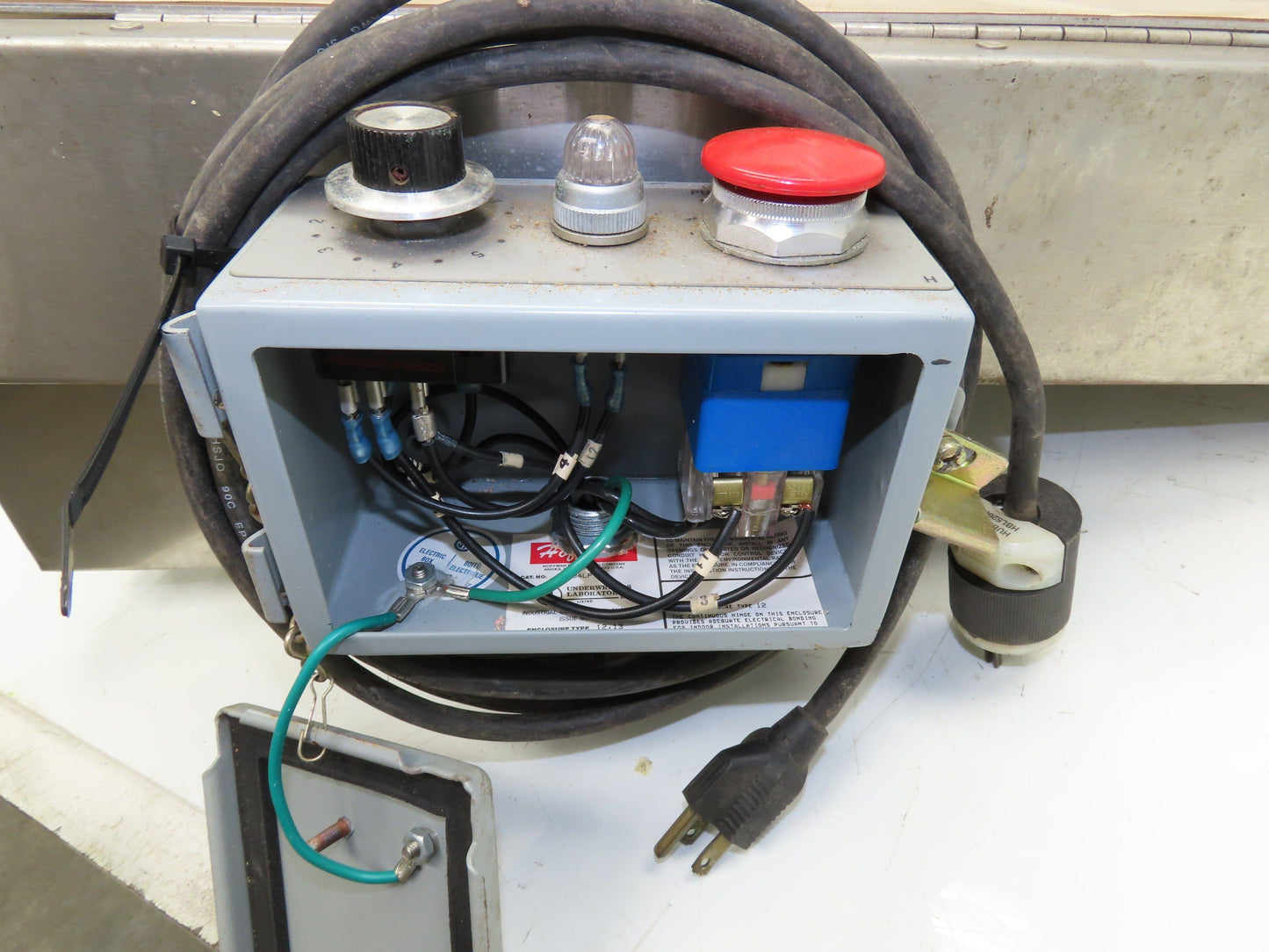 Exact Equipment HB30 16"x 30"L Stainless Belt Conveyor Heated Bed 28 FPM 115V