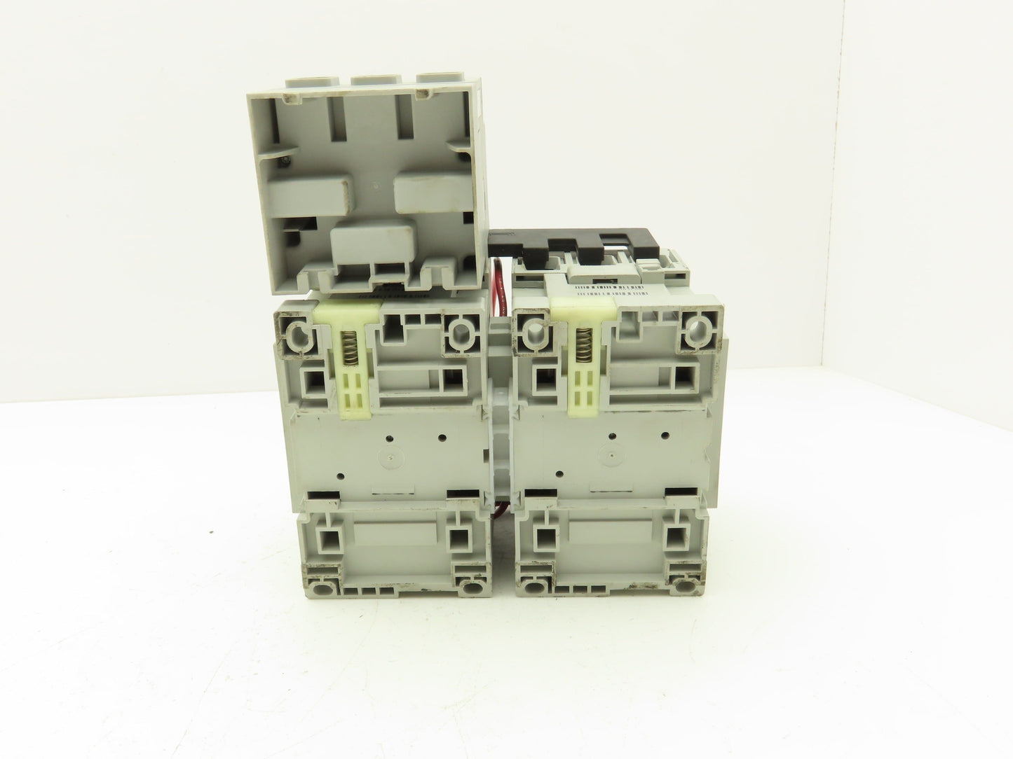 Allen Bradley 104-C60D22 Electronic Overload Relay Reversing Contactor