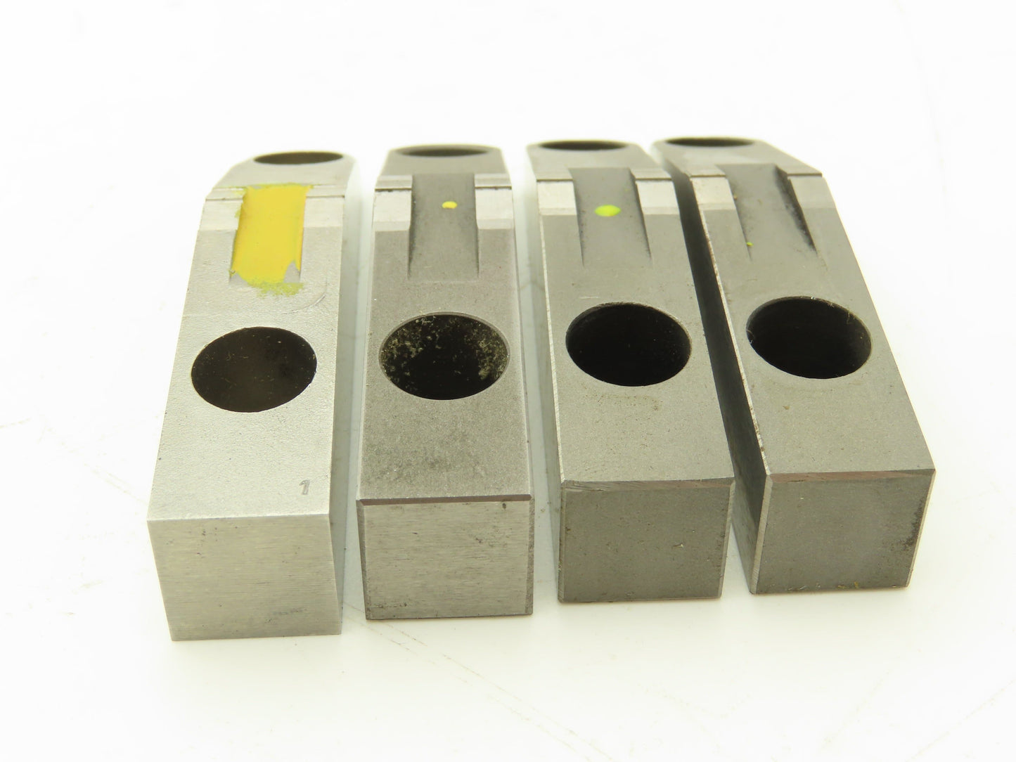 TKM 71163 Sheeter Slitter Knife Wire Guide Holder 0.6"  Lot of 4