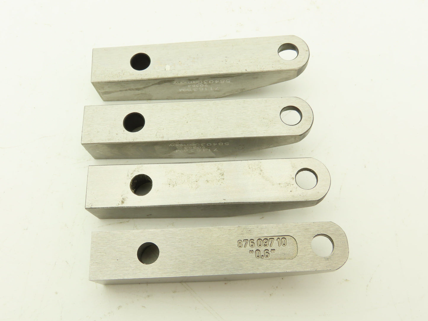 TKM 71163 Sheeter Slitter Knife Wire Guide Holder 0.6"  Lot of 4