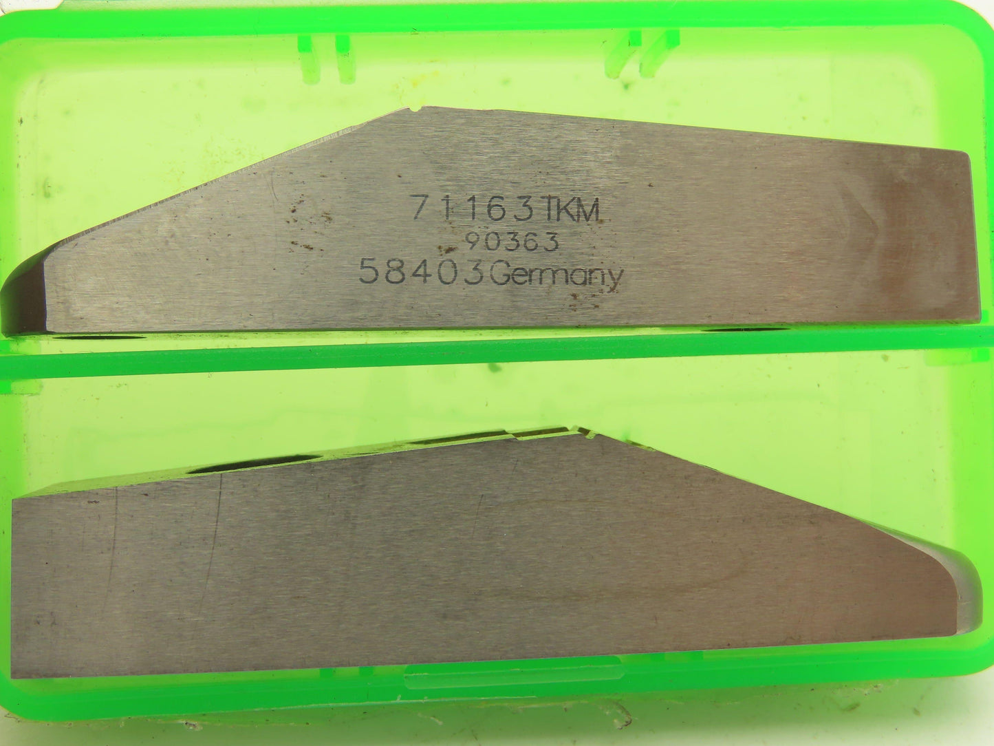 TKM 71163 Sheeter Slitter Knife Wire Guide Holder 0.6"  Lot of 4