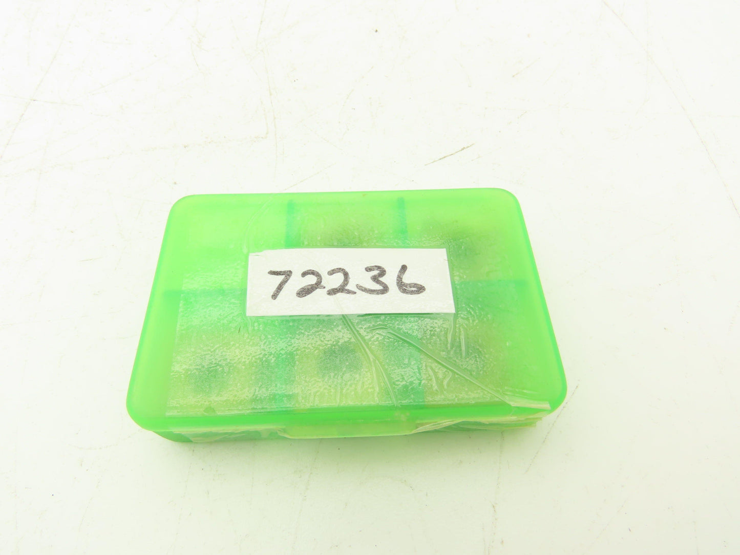 TKM 72236 20mm x 20mm x 8mm 10mm ID Chamfered Edges Lot of 5