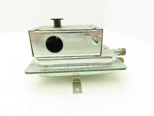 Cleveland Controls AFS-460 Adjstble Set Point Pressure Sensing Switch Man Reset