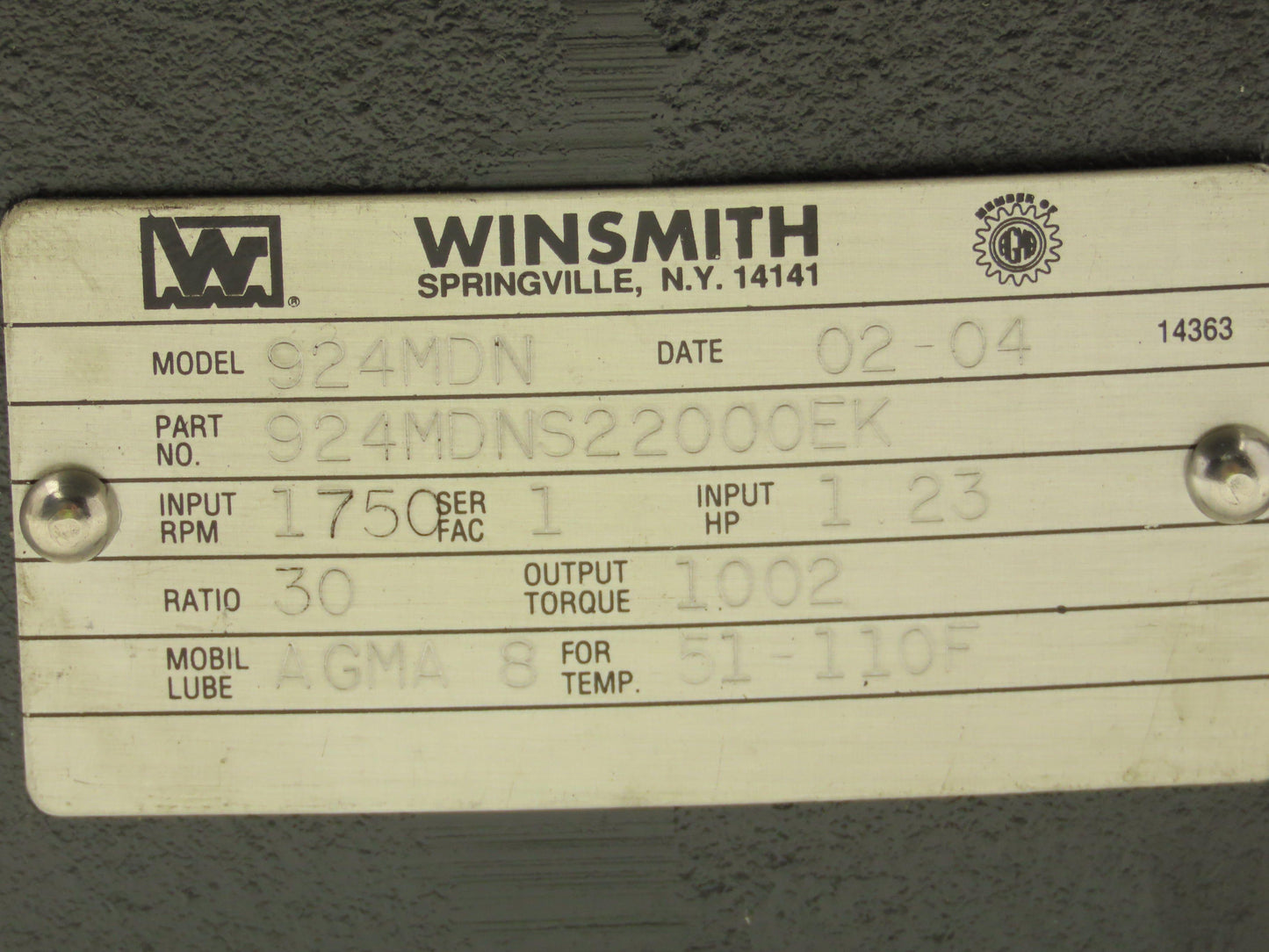 Winsmith 924MDN Gearbox 30:1 Reducer 58 RPM Dual Shaft 143/145TC *Broken Flange*