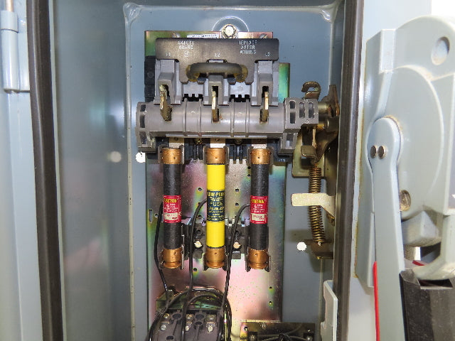 Allen Bradley Size 0 Fusible Combination Motor Starter 5Hp 600V 3PH