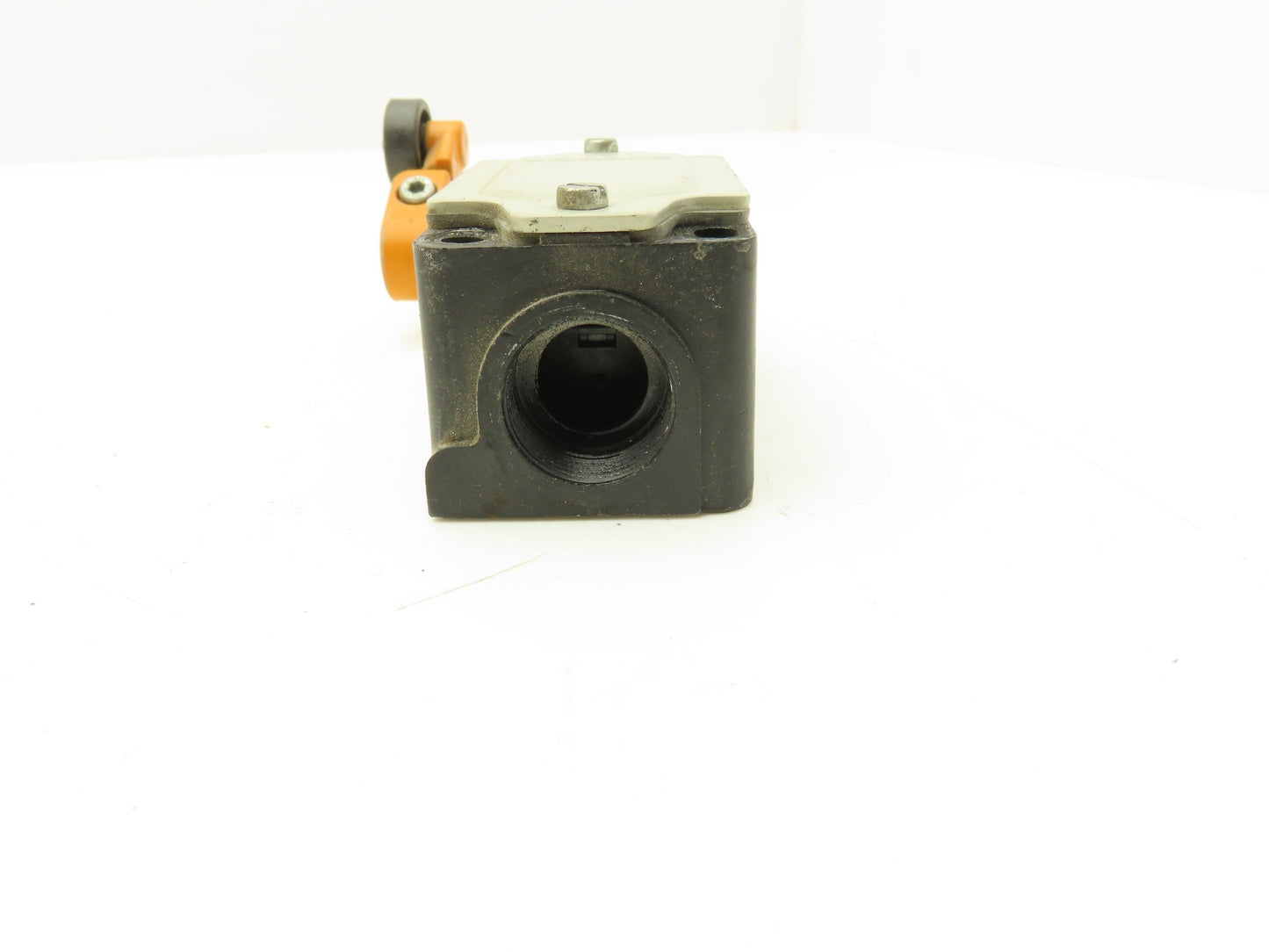 Siemens Position Limit Switch Roller Lever 230V 6A