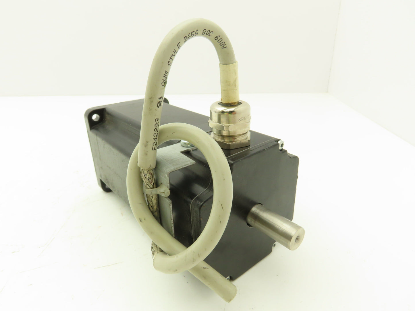 Berger Lahr VRDM3913/50LWBOO Servo Stepper Motor 230V 6Nm BRS39BW460ABB