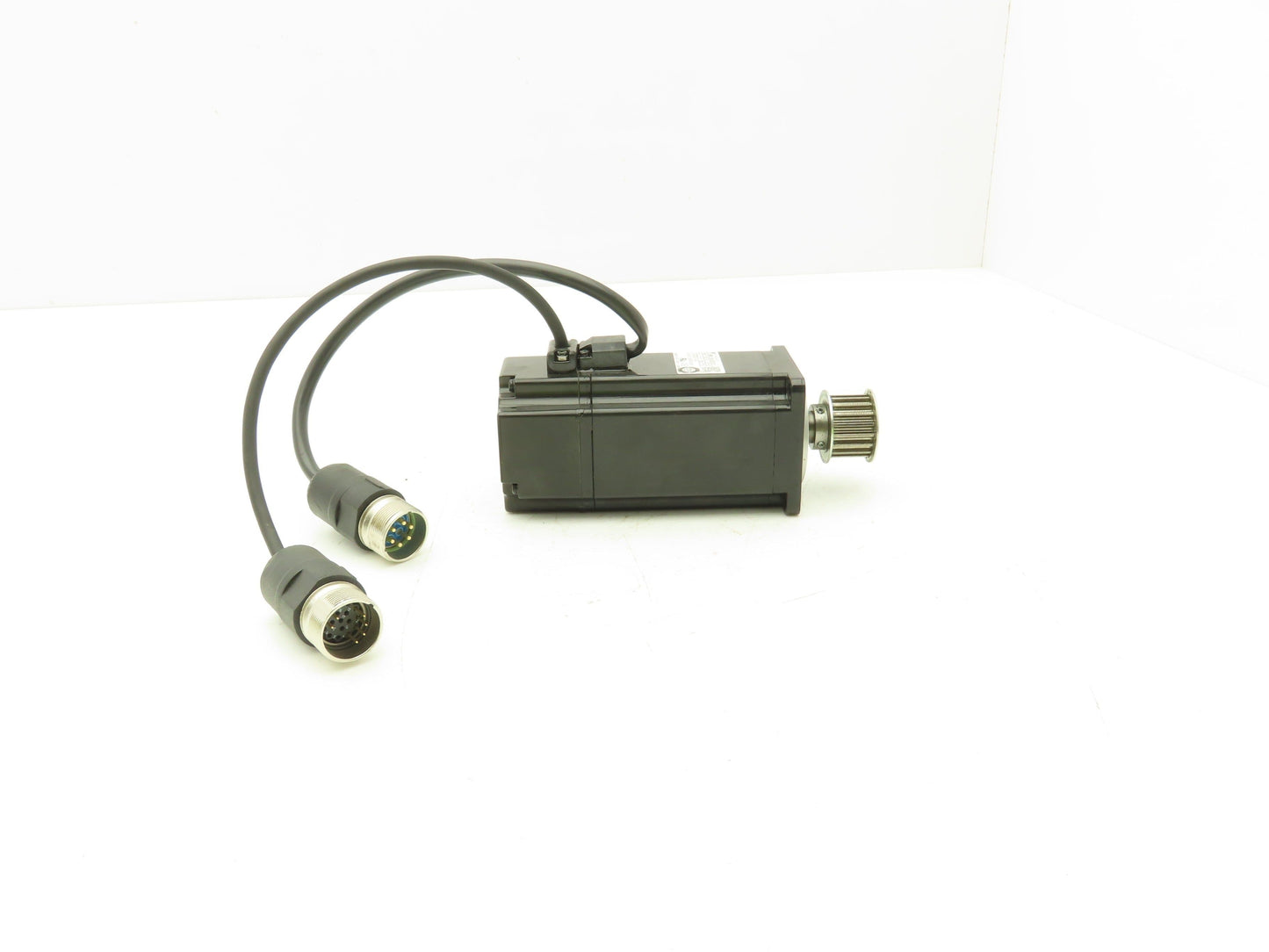 Yaskawa SGMAH-04A1A61D-0Y AC Servo Motor 200V