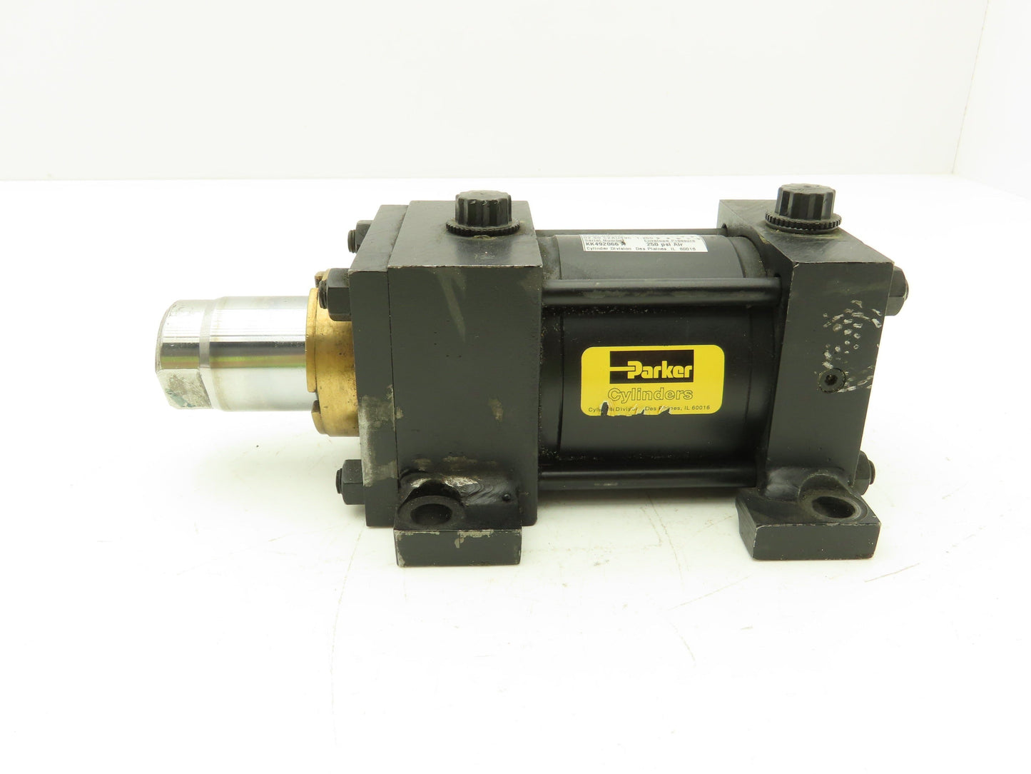 Parker Series 2A Pneumatic Air Cylinder 2.5" Bore 1.25" Stroke Foot Mount