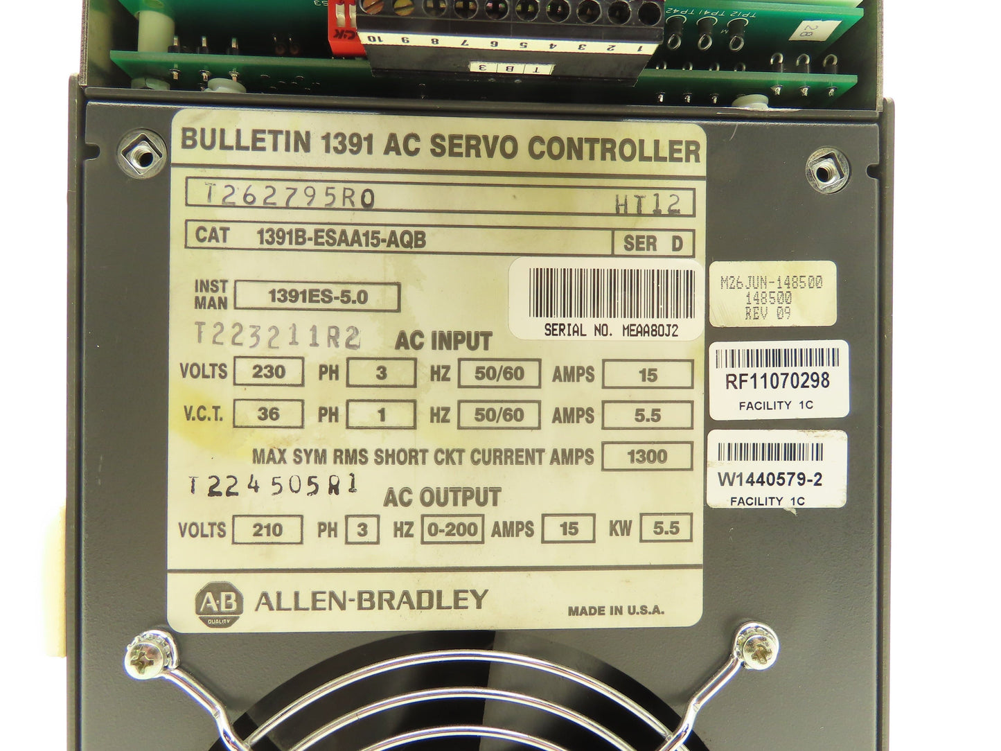 Allen Bradley 1391B-ESAA15-AQB AC Servo Controller/Amplifier 230V 3PH Ser D