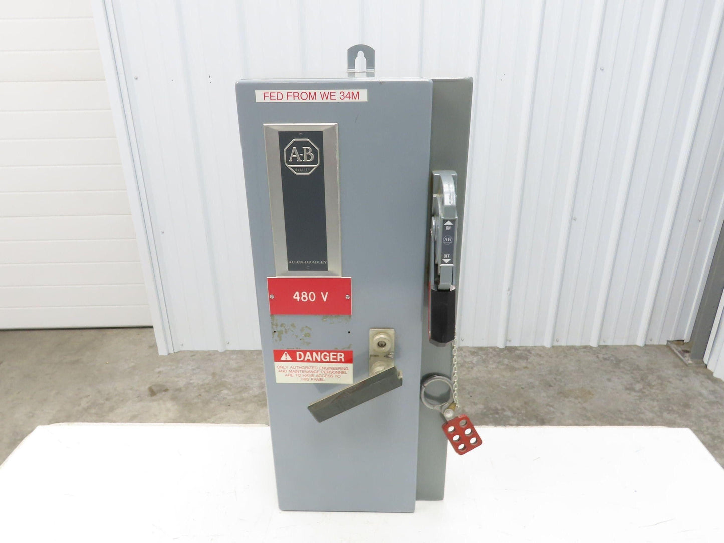 Square D 512-BJB-6-24 Combination Dual Motor Starter 10Hp 3Ph Size 1