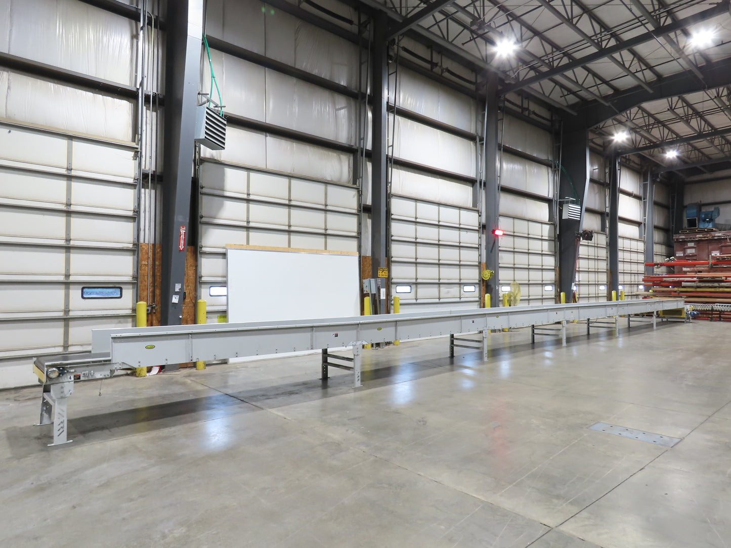 Hytrol BPC 37"x 78' Slider Bed Conveyor Parcel Belt 3Hp 480V Center Drive 155fpm