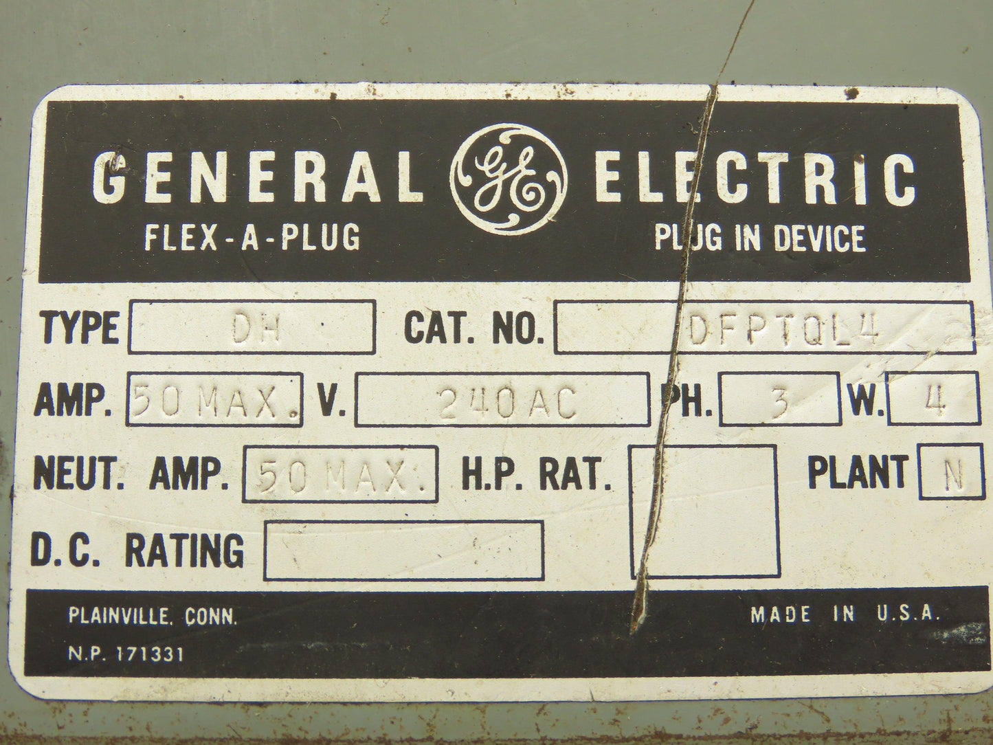 GE DFPTQL4 3-Pole Circuit Breaker Flex-a-Plug 240VAC 3P4W 50A Max