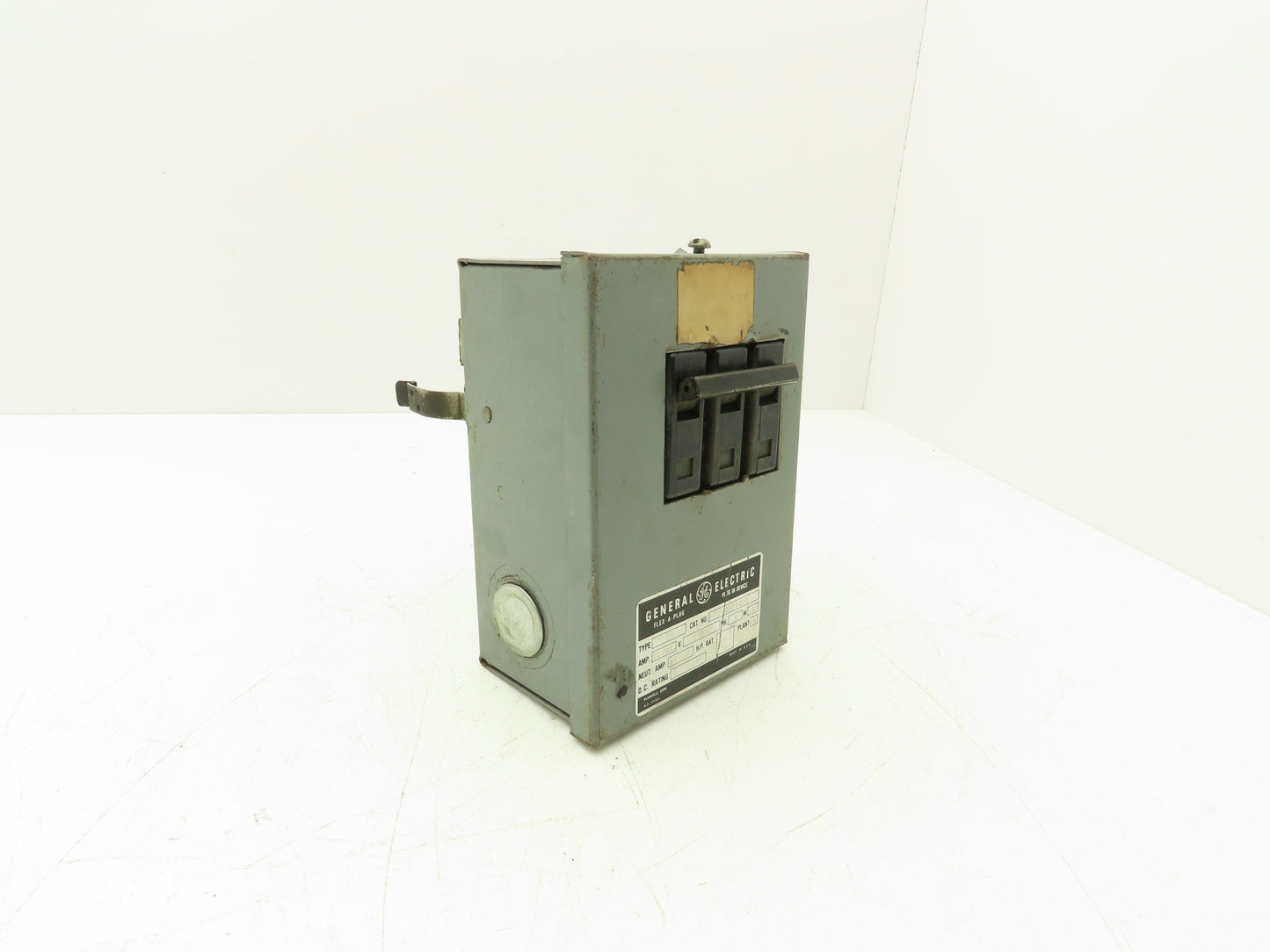 GE DFPTQL4 3-Pole Circuit Breaker Flex-a-Plug 240VAC 3P4W 50A Max