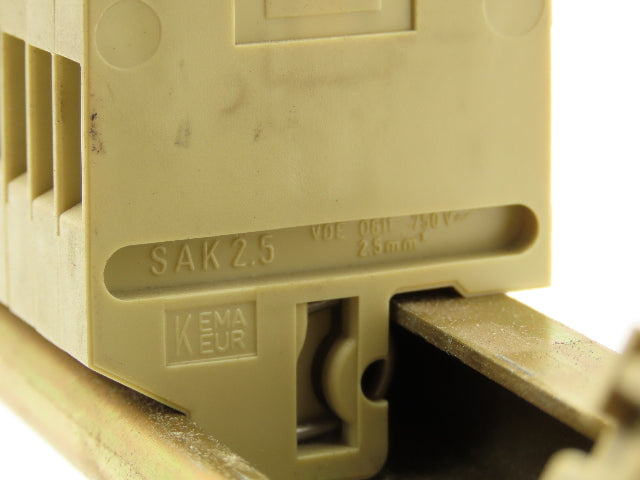 Weidmuller SAK 2.5mm² 750V Terminal DIN Rail 46.5" Lot of 168
