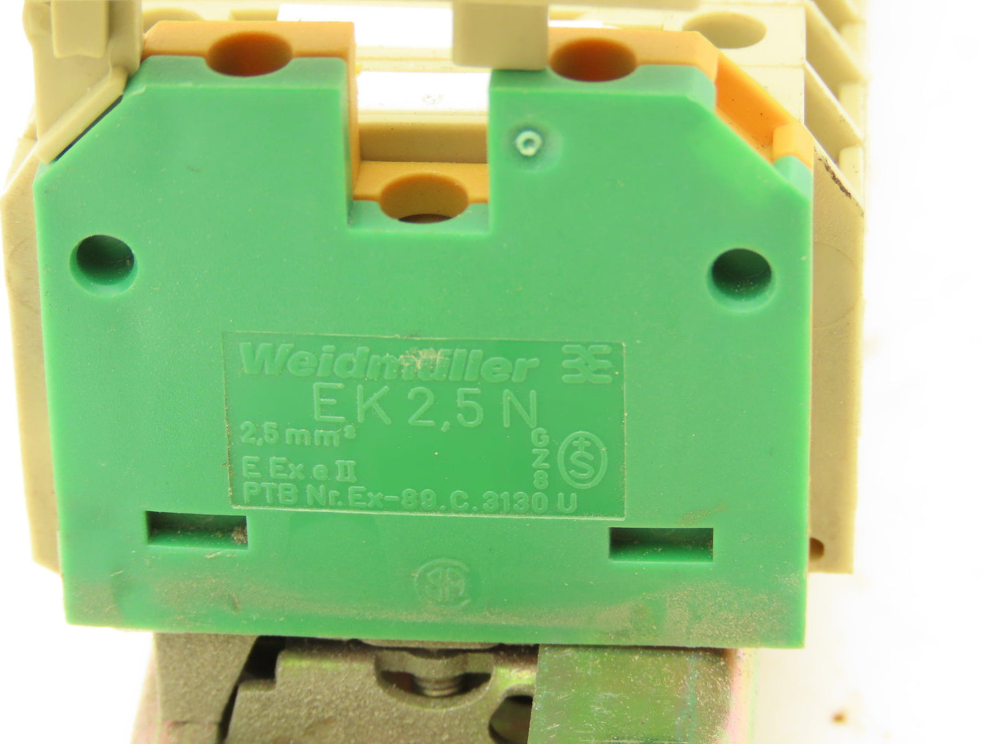 Weidmuller SAK 4mm² Terminal Fuse DIN Rail 43.125" Lot of 149