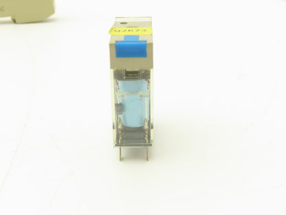 Omron G2R-2-SND1 Relay With Base 250VAC 30VDC 5A Lot of 5