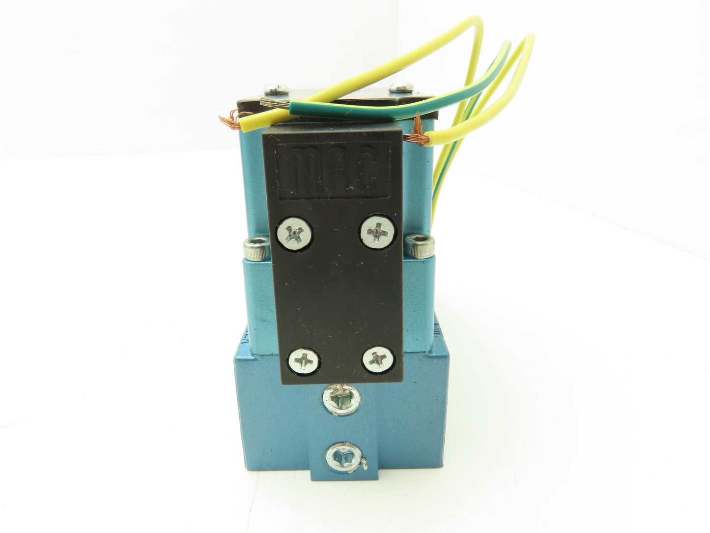 MAC 6211C-111-PM-112DA 4/2 Single Solenoid Operated Control Valve 120V