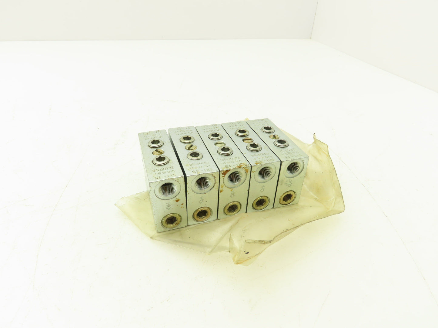 DropsA SX1-15 Modular Lubricator Divider Valve Block 1/8" BSP Lot of 5