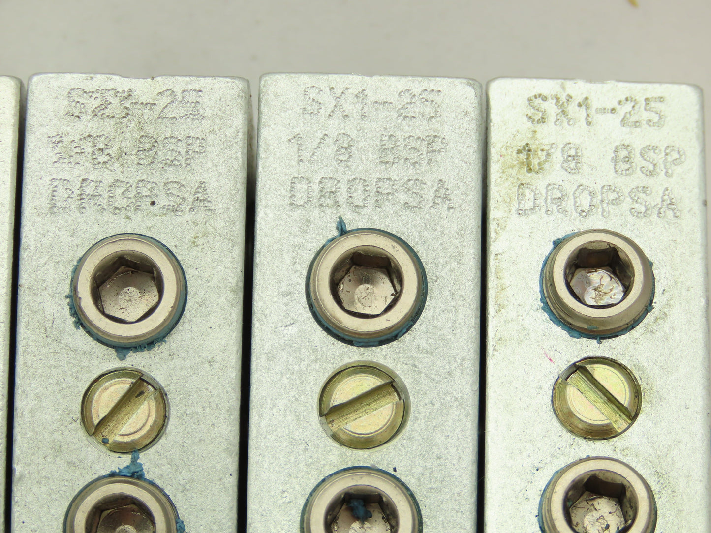 DropsA SX1-25 Modular Lubricator Divider Valve Block 1/8" BSP Lot of 6